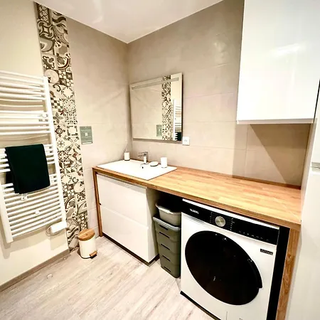 Sphinx De Thau * بالاروك ليه بان